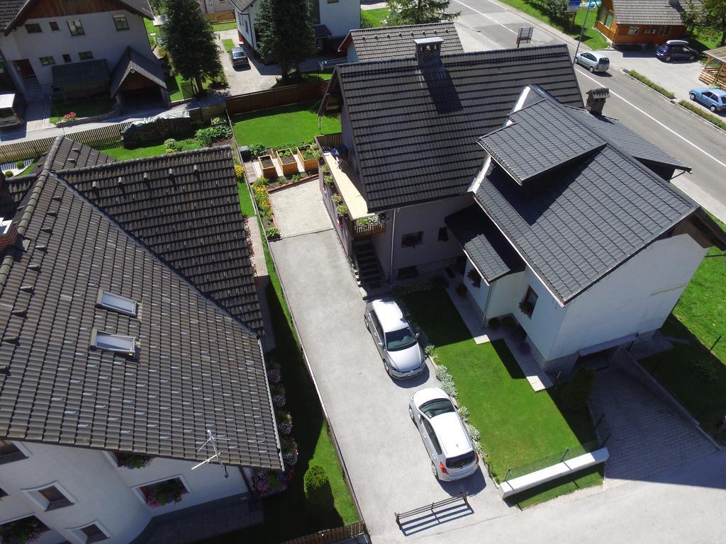 Apartments And Holiday Home Grohar Kranjska Gora Exterior photo